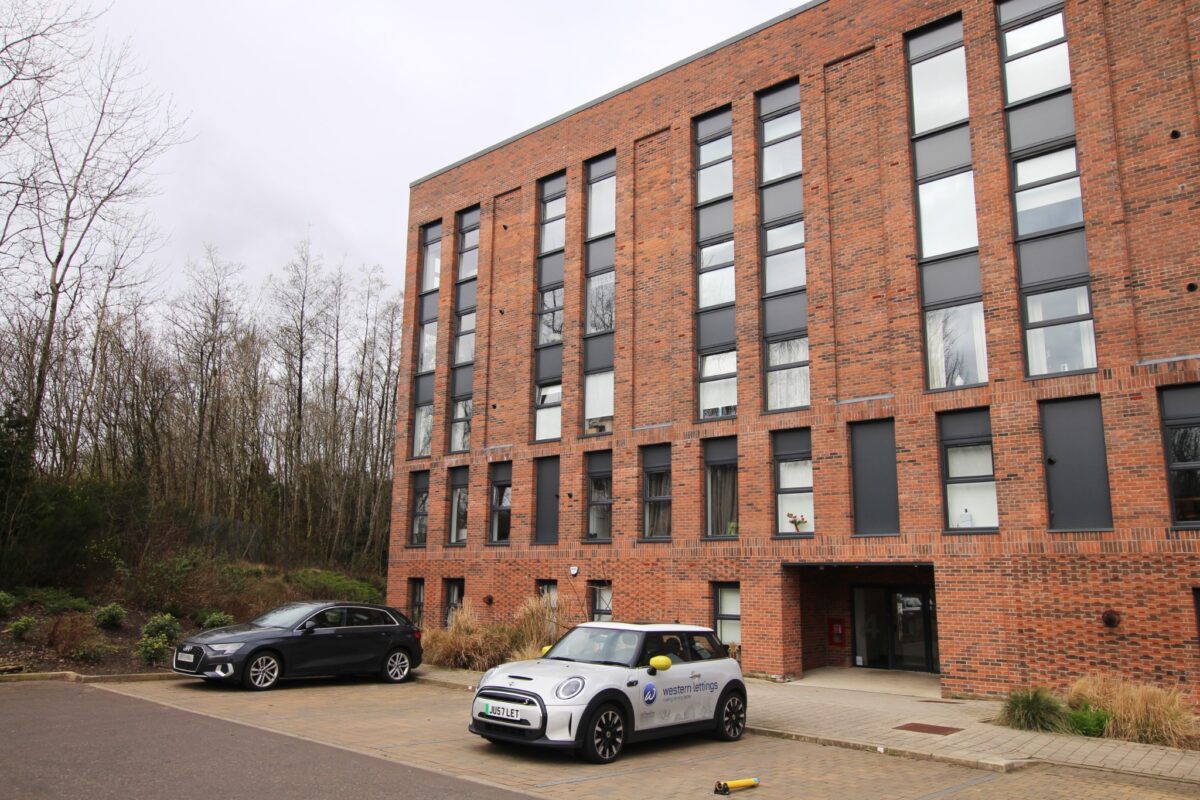 Festival Court, Festival Park